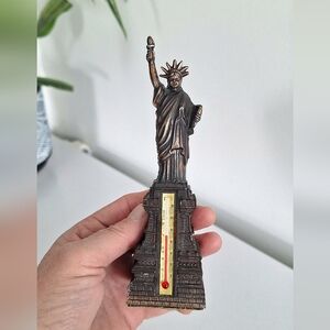 Vintage Statue of Liberty thermometer